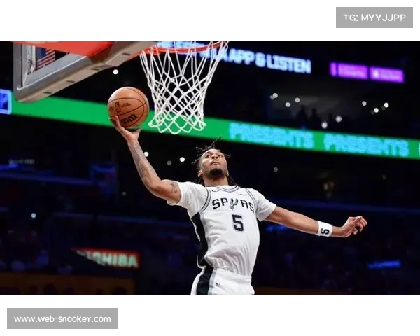 马刺114-112险胜魔术,福克斯31分关键罚球定乾坤 马刺114-112险胜魔术,福克斯31分关键罚球定乾坤